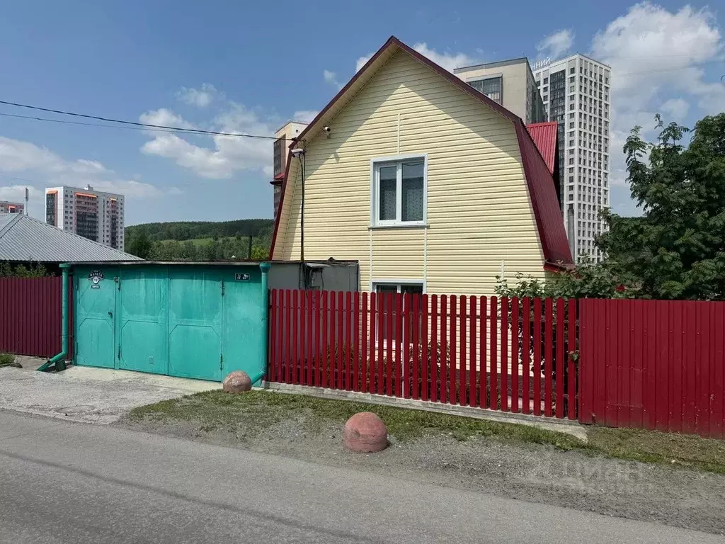 Дом в Новосибирская область, Новосибирск ул. Марата, 118 (121 м) - Фото 0