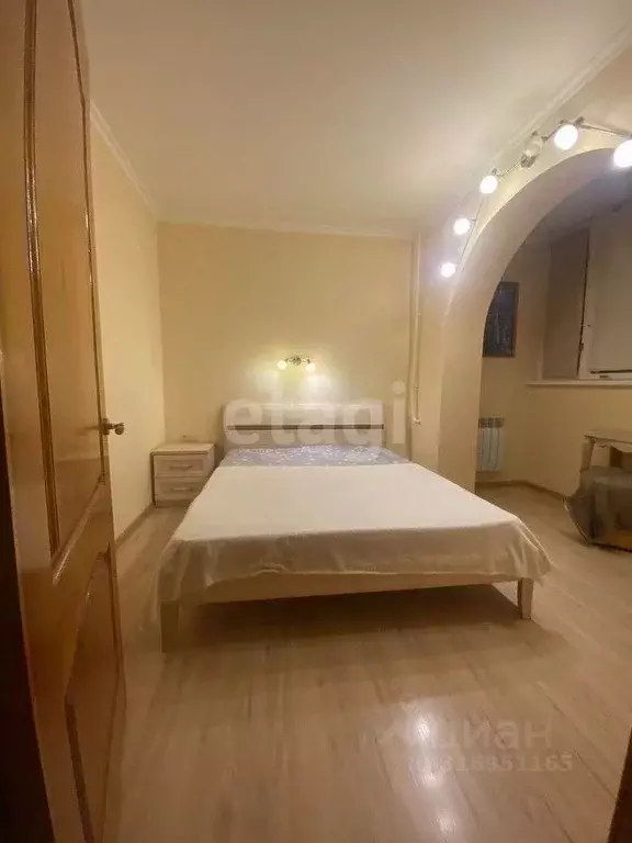 3-к кв. Белгородская область, Белгород ул. 5 Августа, 1 (65.3 м) - Фото 1