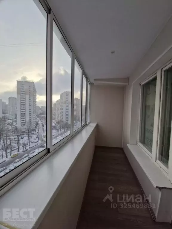 3-к кв. Москва Ленинский просп., 99 (80.0 м) - Фото 2