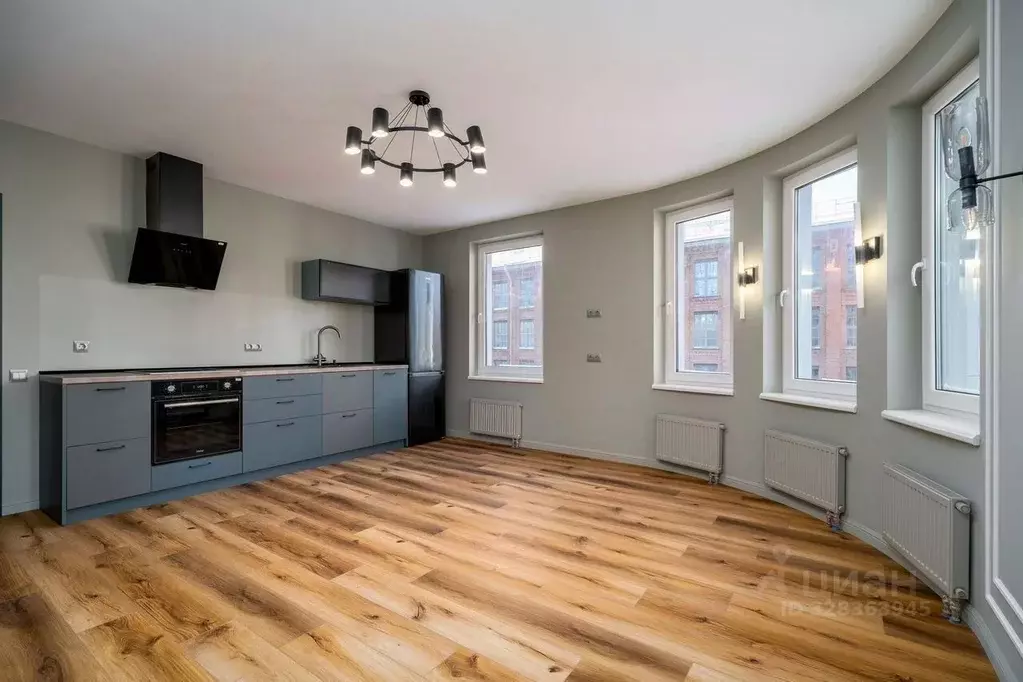 2-к кв. Санкт-Петербург Большой Сампсониевский просп., 77 (71.0 м) - Фото 1