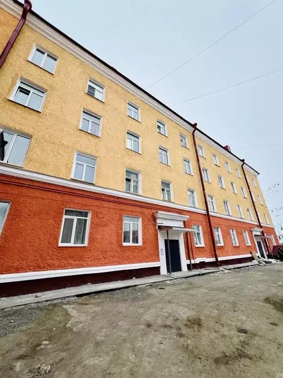 3-к кв. Мурманская область, Кировск ул. Кирова, 17 (88.6 м) - Фото 1