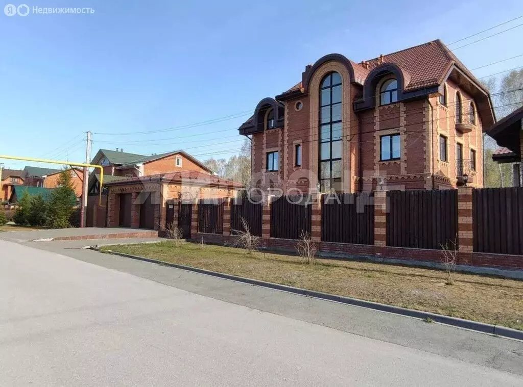 Дом в Новосибирск, Бирюзовая улица, 14 (365.5 м) - Фото 2