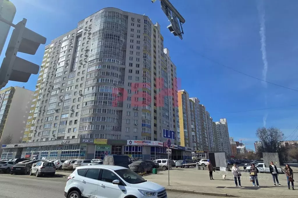 Помещение свободного назначения в Свердловская область, Екатеринбург ... - Фото 1