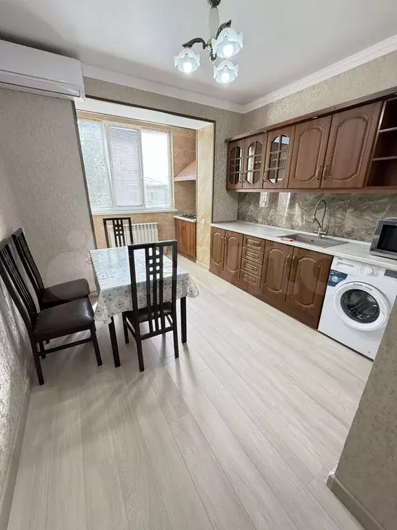 2-к. квартира, 75 м, 5/5 эт. - Фото 1