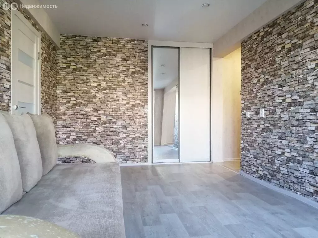 3-комнатная квартира: Бийск, Социалистическая улица, 38 (48.2 м) - Фото 2