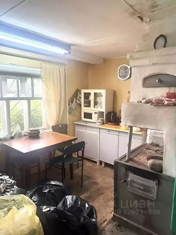 Дом в Ленинградская область, Тихвин Полевая-Кузнецкая ул. (48 м) - Фото 0