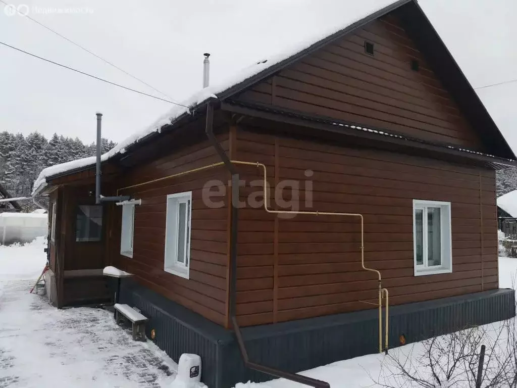 Дом в село Манжерок, Октябрьская улица (74.3 м) - Фото 1