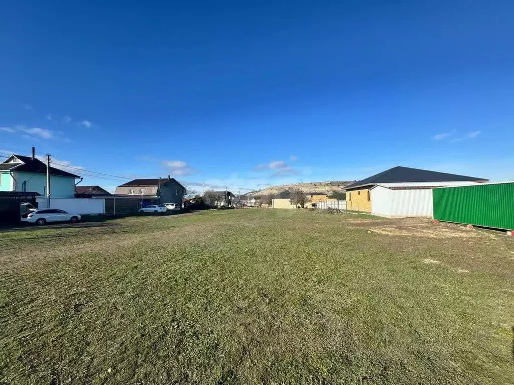 Участок в Крым, Симферопольский район, Чистенское с/пос, Родничок СПК  ... - Фото 2