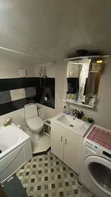 3-к. квартира, 50 м, 1/1 эт. - Фото 1