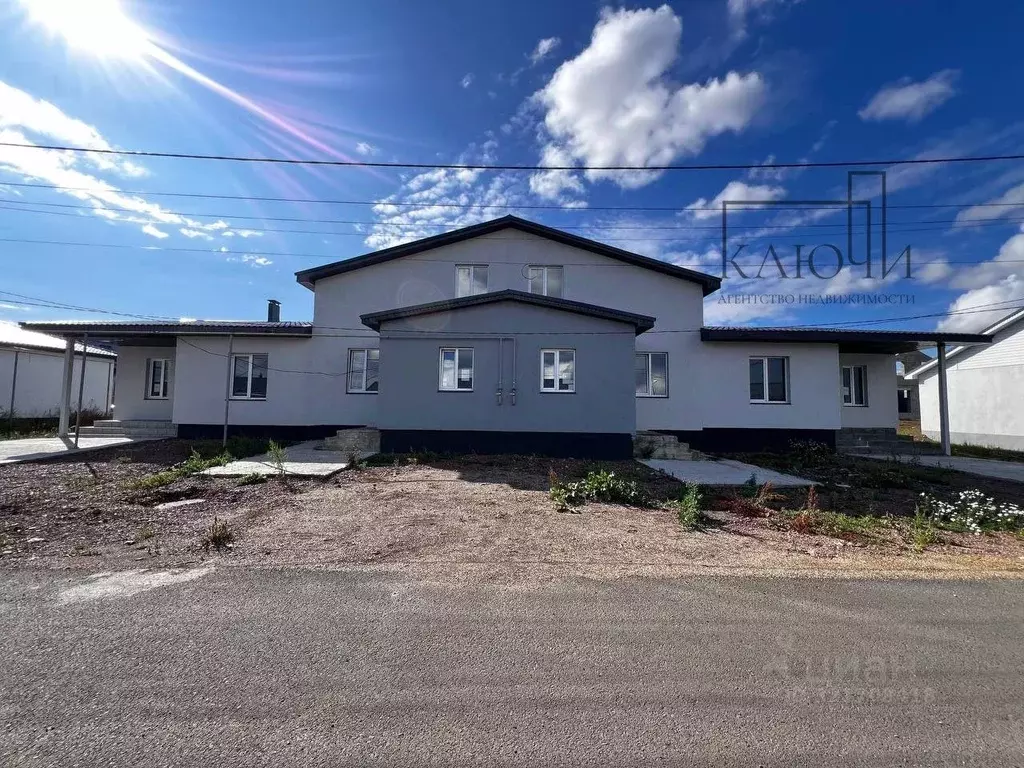 Таунхаус в Челябинская область, Магнитогорск Радужный кп, ул. ... - Фото 1