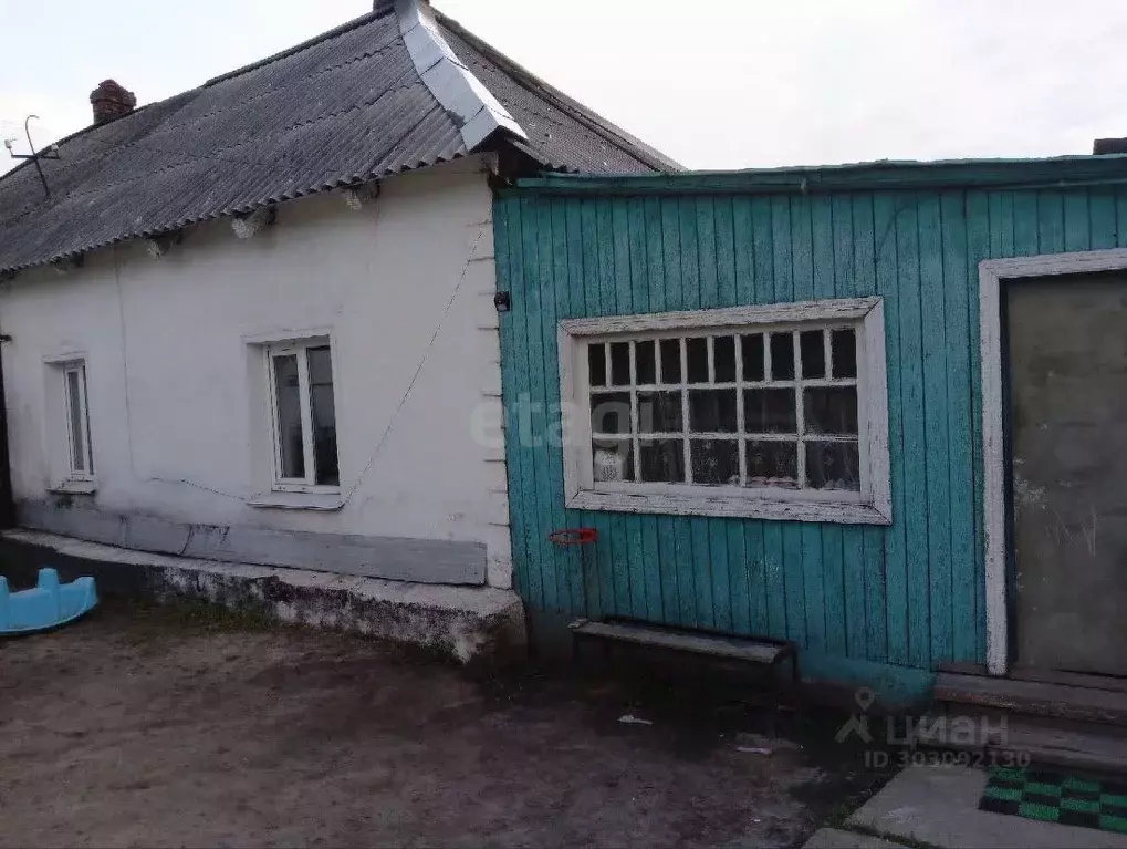 Дом в Кемеровская область, Новокузнецк ул. Герасименко, 40 (36 м) - Фото 1