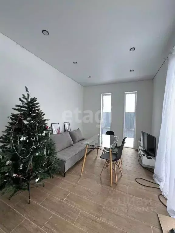 Дом в Свердловская область, Екатеринбург муниципальное образование, ... - Фото 1