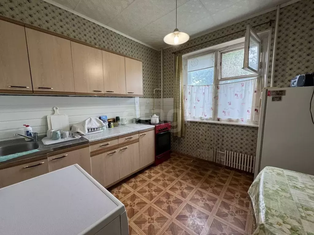 3-к кв. Оренбургская область, Оренбург Липовая ул., 15/1 (66.0 м) - Фото 1