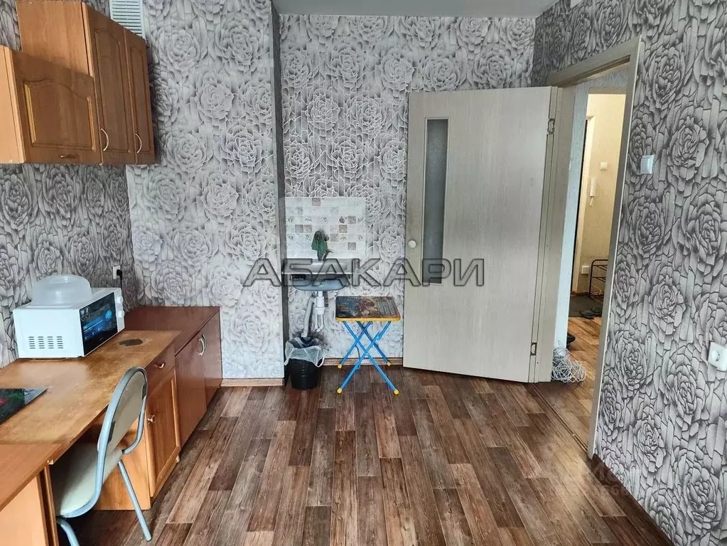 2-к кв. Красноярский край, Красноярск Северный мкр, пер. ... - Фото 2