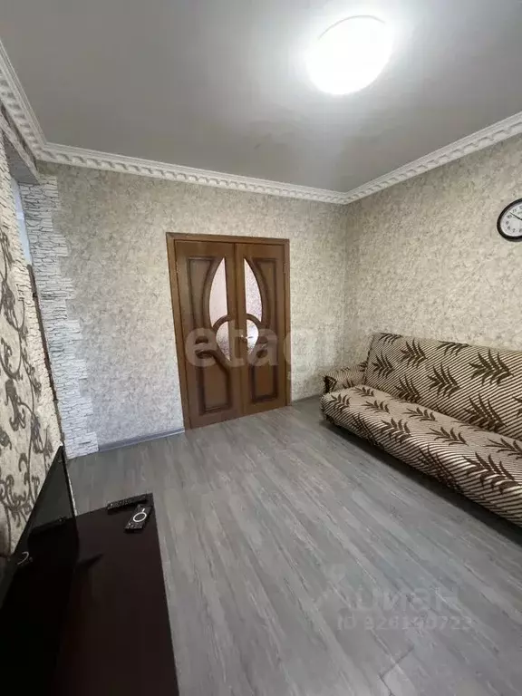 2-к кв. Татарстан, Казань ул. Космонавтов, 4 (37.0 м) - Фото 2