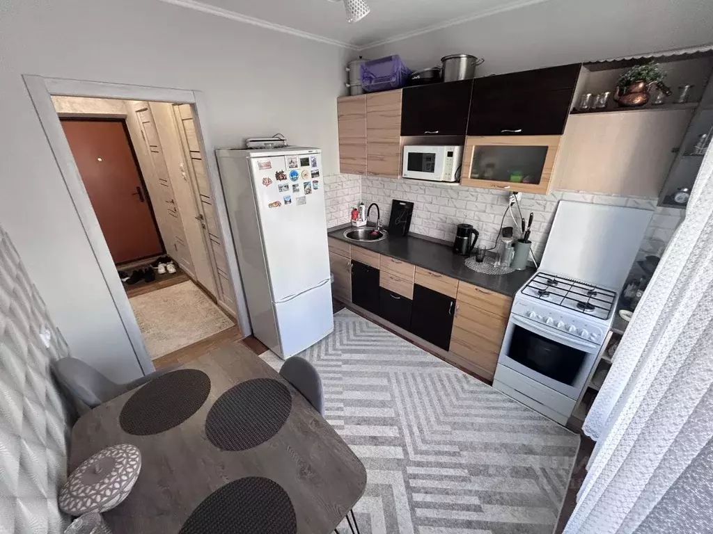 2-к кв. Татарстан, Казань ул. Серова, 6к1 (47.3 м) - Фото 0
