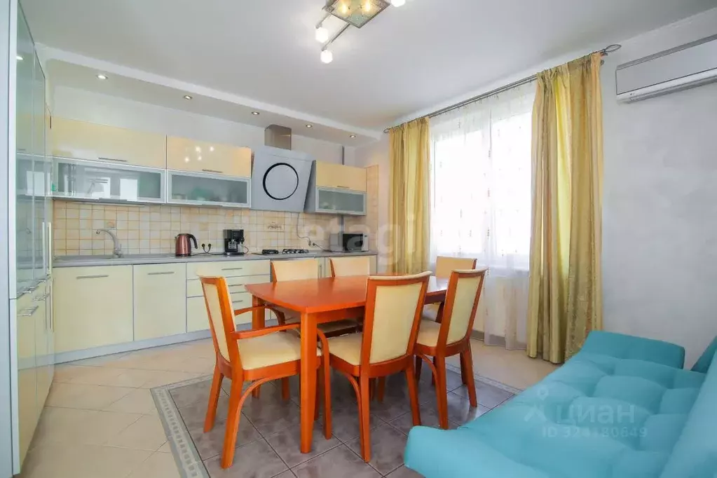 3-к кв. Калининградская область, Калининград Чувашская ул., 4Г (117.6 ... - Фото 1