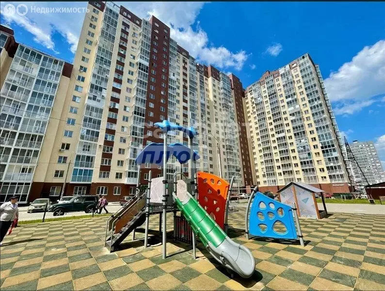 3-комнатная квартира: Воронеж, улица Артамонова, 34Ж (82.95 м) - Фото 0
