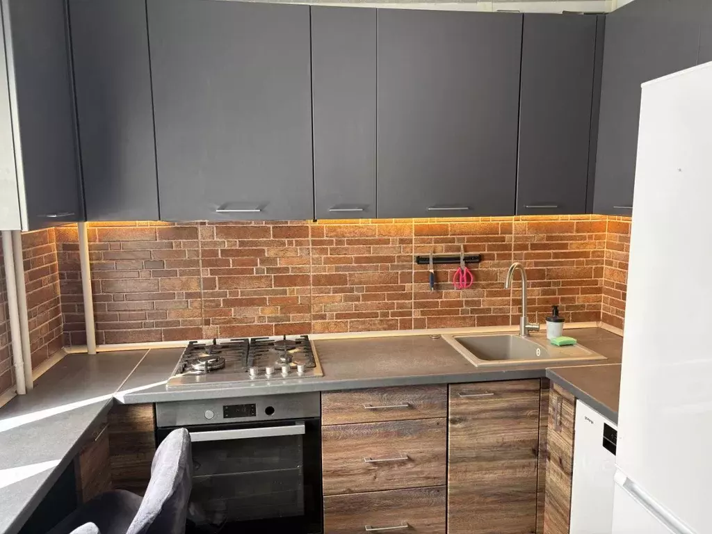 2-к кв. Калининградская область, Калининград ул. Согласия, 23 (50.1 м) - Фото 1