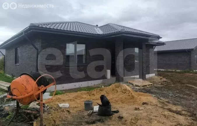 Дом в Пермский муниципальный округ, деревня Мокино, Смородиновая улица ... - Фото 1