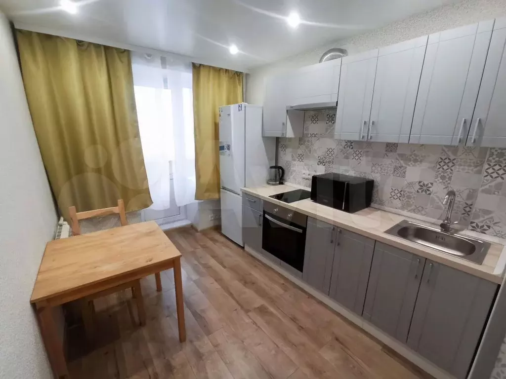 1-к. квартира, 40 м, 4/12 эт. - Фото 0