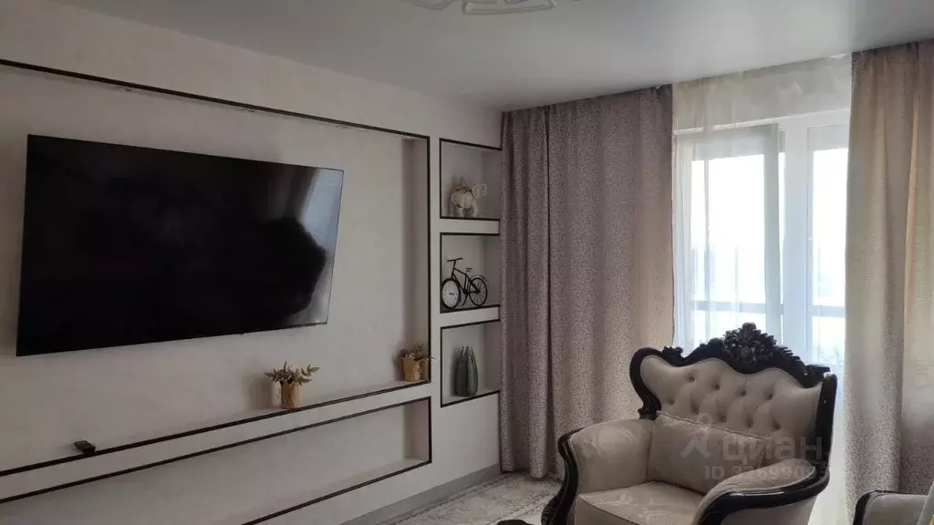 2-к кв. Санкт-Петербург Северный просп., 127к2 (77.0 м) - Фото 0