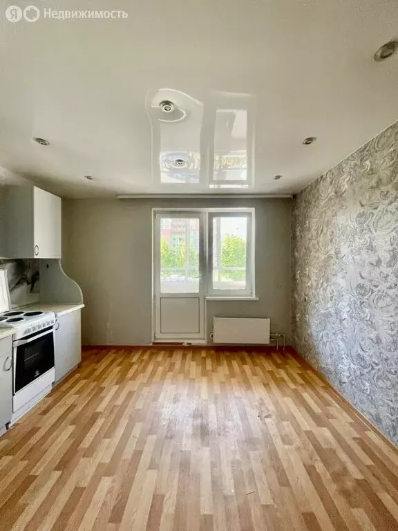 2-комнатная квартира: Нижний Новгород, улица Академика Сахарова, 111к1 ... - Фото 1