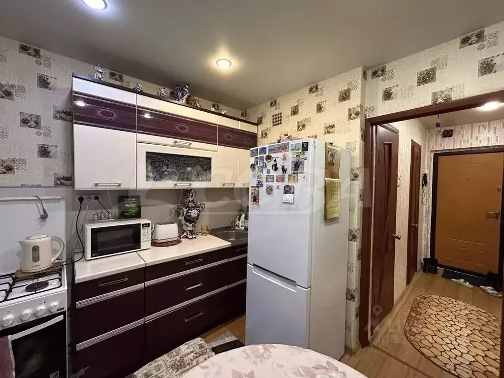 1-к кв. Курганская область, Курган Заозерный жилрайон, 5-й мкр, 30 ... - Фото 1