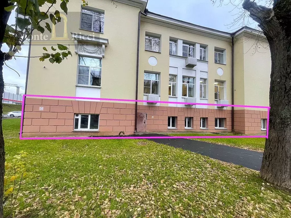 Торговая площадь в Москва Окружной проезд, 18 (500 м) - Фото 1