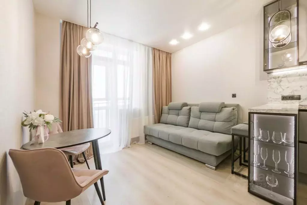 1-к кв. Свердловская область, Екатеринбург ул. Чапаева, 79 (50.0 м) - Фото 2