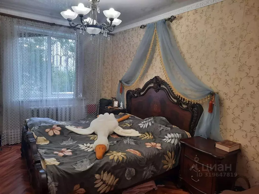 3-к кв. Красноярский край, Красноярск 9 Мая ул., 19 (67.0 м) - Фото 0