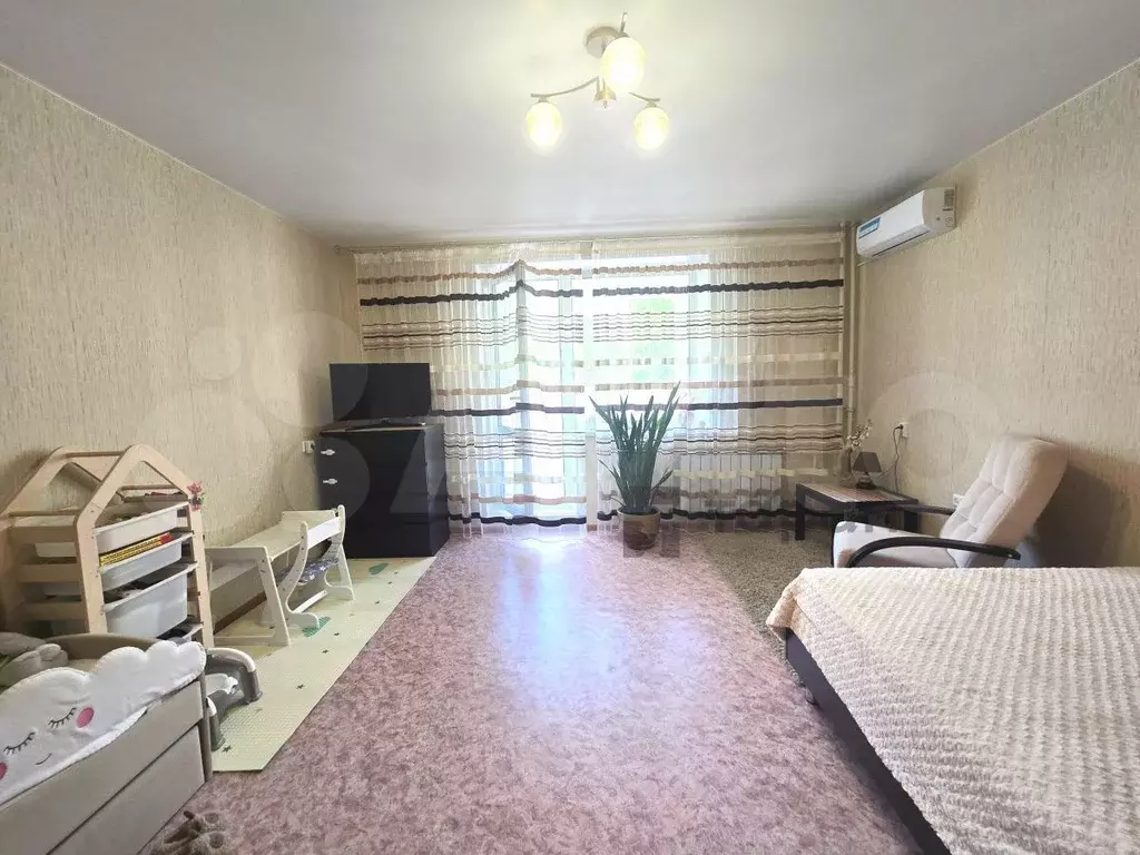 1-к. квартира, 41 м, 5/10 эт. - Фото 0