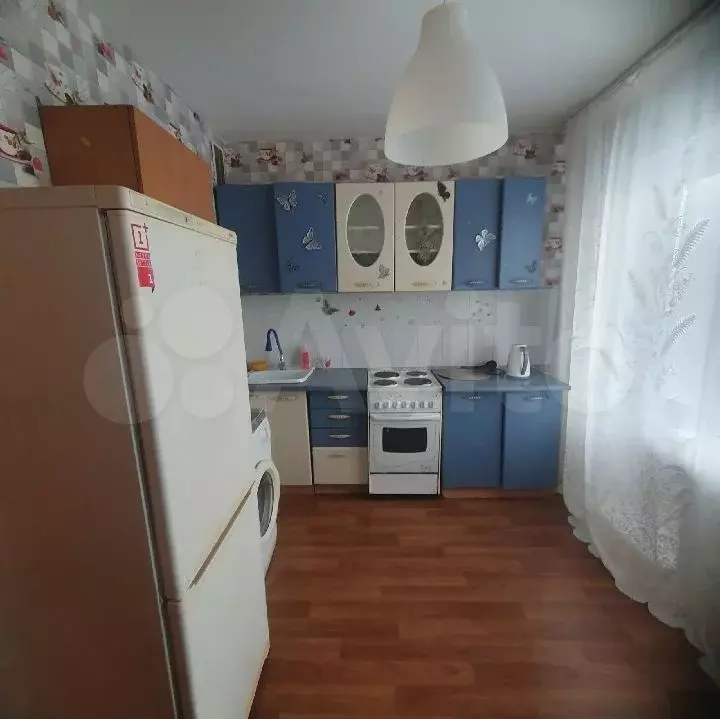 1-к. квартира, 40 м, 1/10 эт. - Фото 0