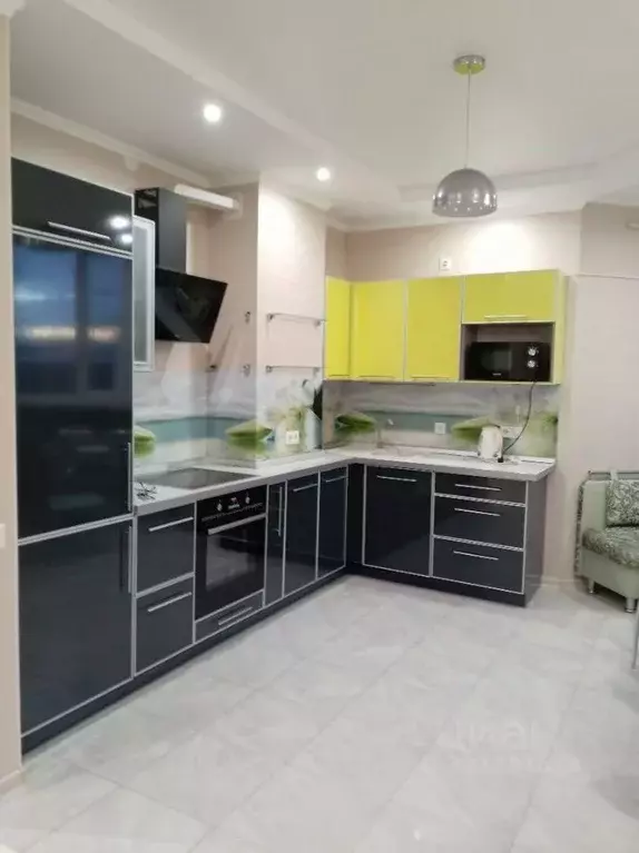 2-к кв. Московская область, Пушкино ул. Островского, 20а (66.0 м) - Фото 1