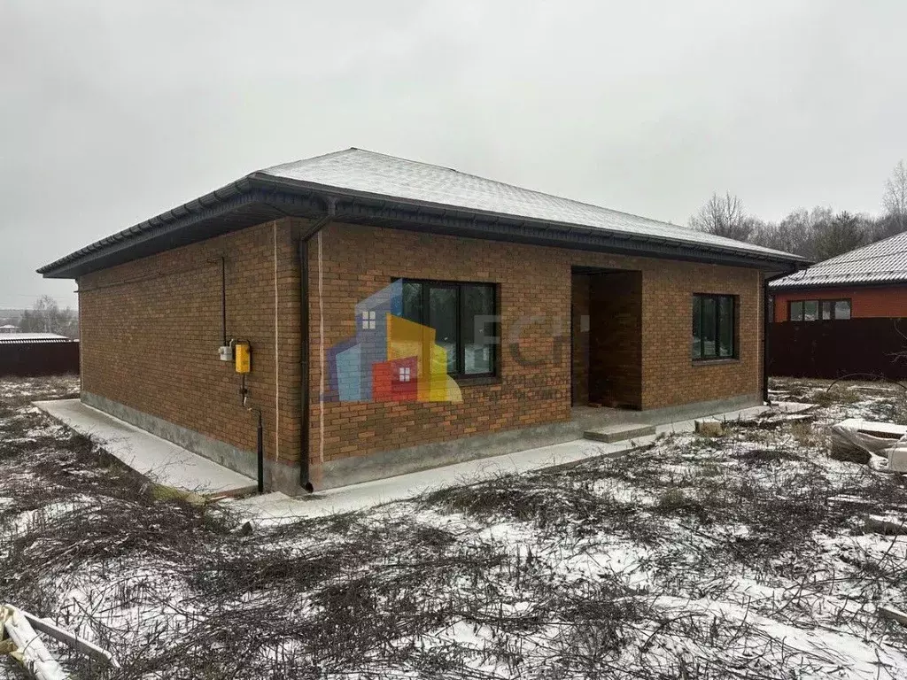 Дом в Тульская область, Чернский район, Северное с/пос, пос. ... - Фото 1