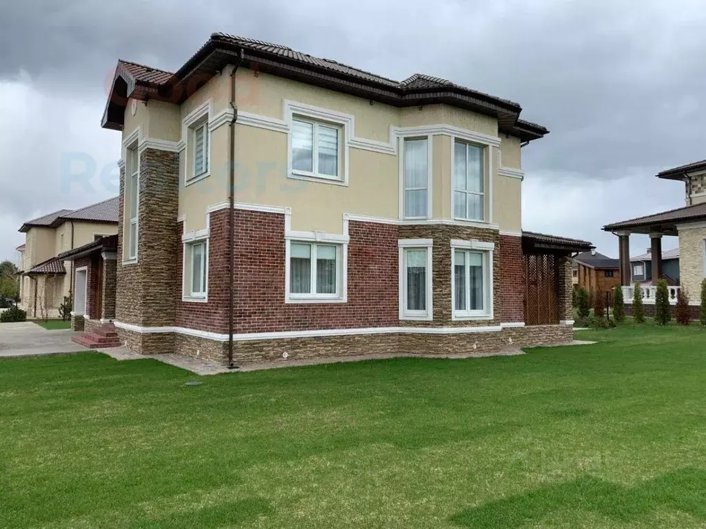 Дом, 260 м - Фото 1