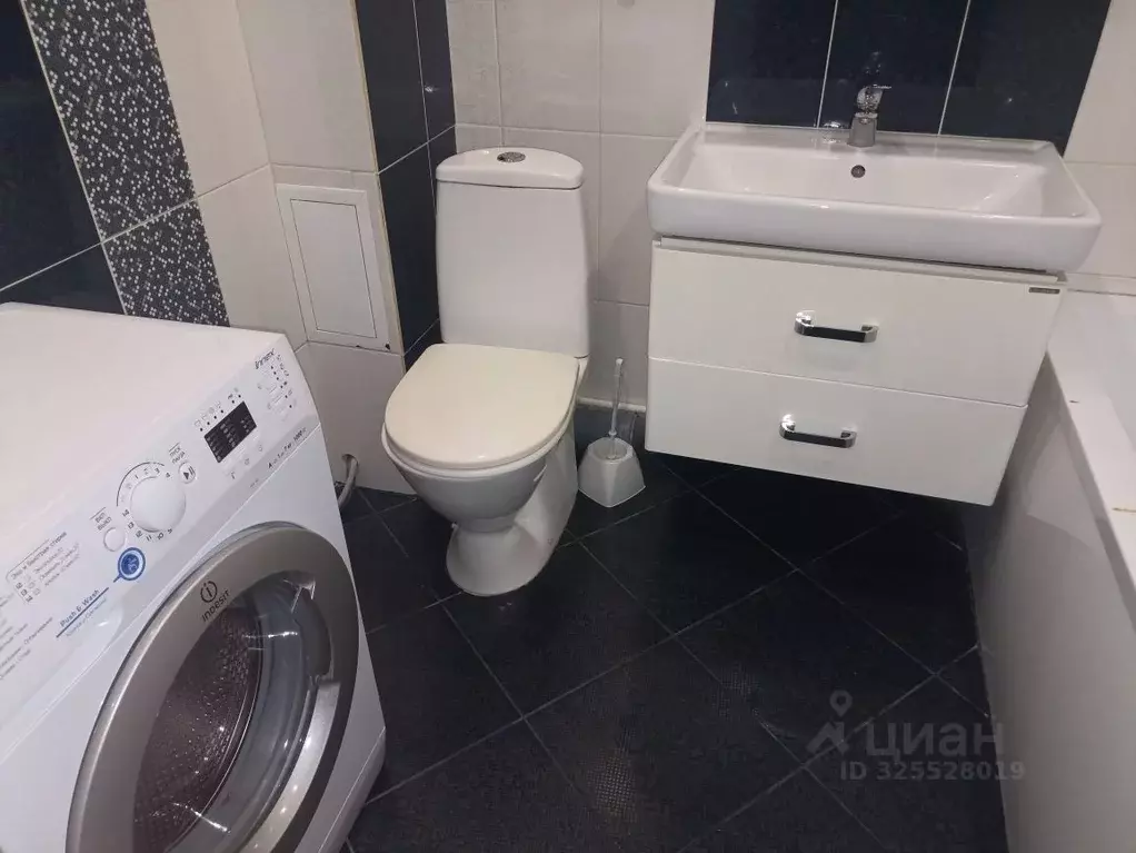 1-к кв. Рязанская область, Рязань Интернациональная ул., 16к6 (45.0 м) - Фото 1