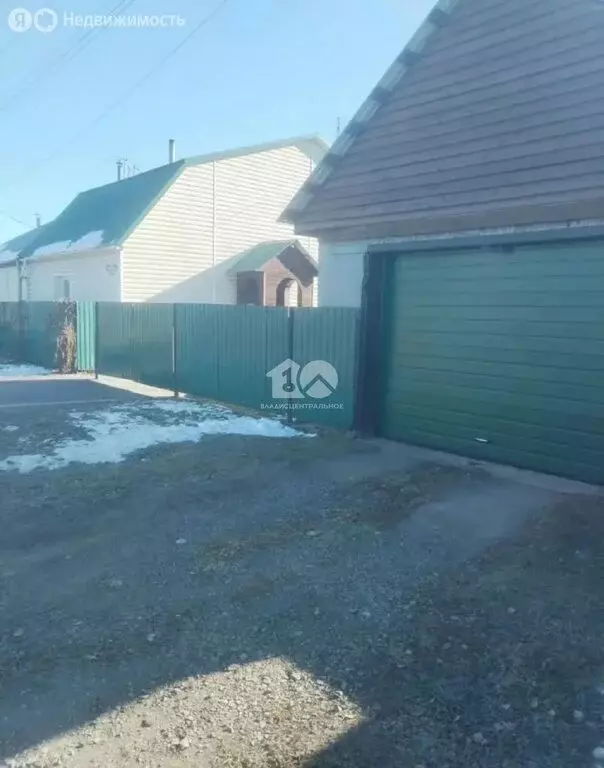 Дом в посёлок Новостройка, улица Дружбы, 15 (90 м) - Фото 1