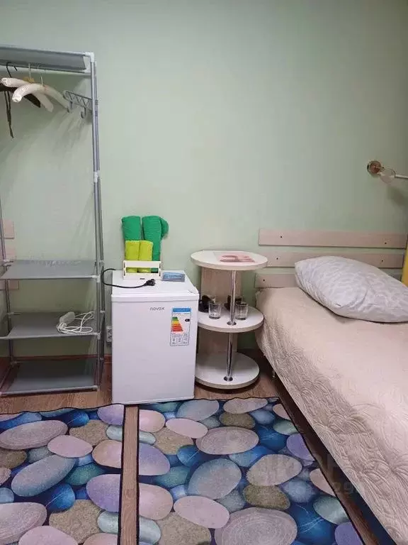 Комната Иркутская область, Слюдянка ул. 40 лет Октября, 11 - Фото 2