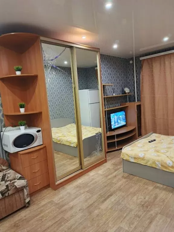 Студия Кировская область, Киров ул. Энтузиастов, 15 (28.0 м) - Фото 1
