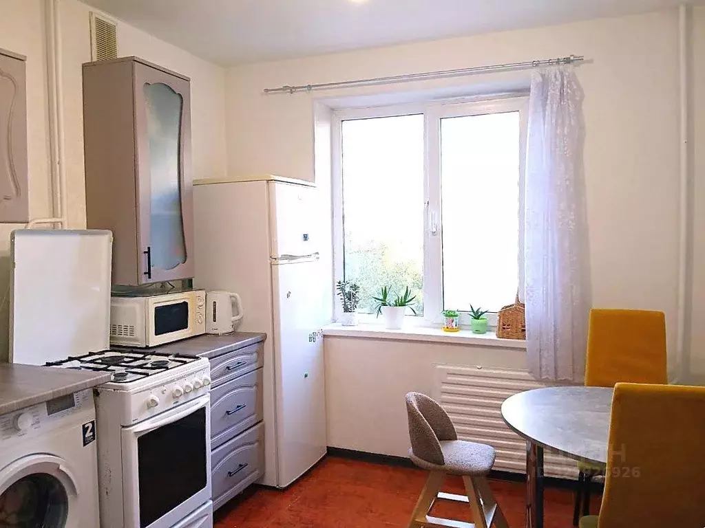 2-к кв. Пермский край, Пермь ул. Космонавта Беляева, 54 (57.6 м) - Фото 1