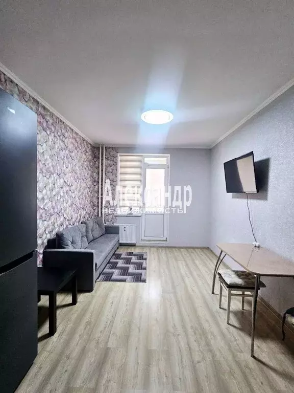 1-к кв. Ленинградская область, Мурино Всеволожский район, бул. ... - Фото 1