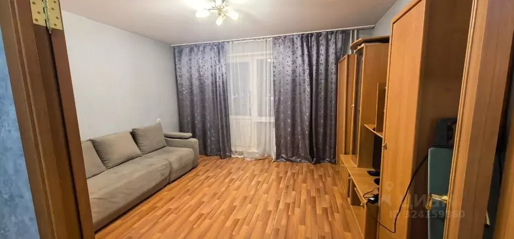 1-к кв. Красноярский край, Красноярск ул. 3 Августа, 20А (44.0 м) - Фото 2