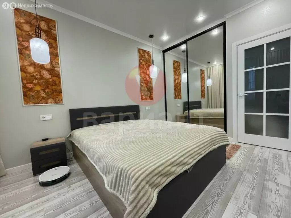 3-комнатная квартира: Омск, улица Яковлева, 169 (73 м) - Фото 1