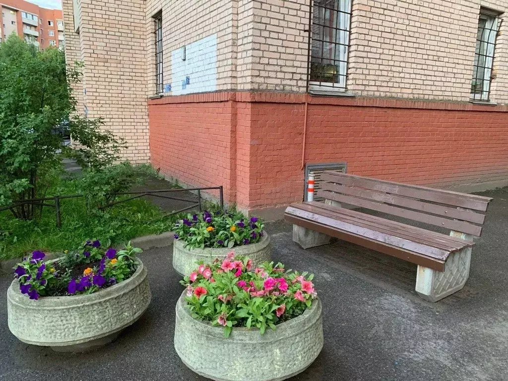1-к кв. Санкт-Петербург ул. Ильюшина, 13к2 (41.8 м) - Фото 1