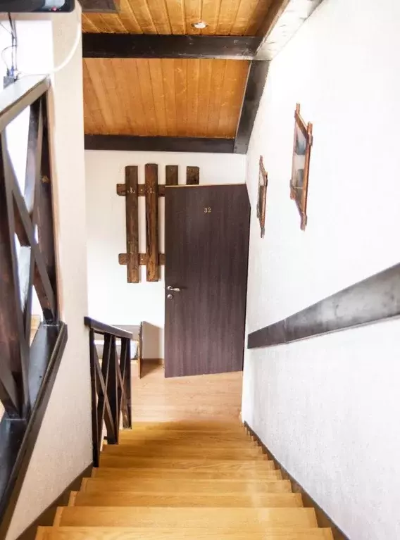 Комната Краснодарский край, Сочи Красная Поляна пгт, ул. Защитников ... - Фото 2