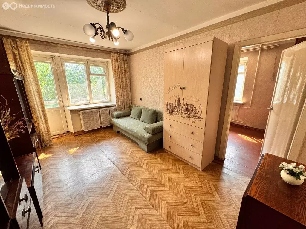 3-комнатная квартира: Чита, улица Журавлёва, 110 (50.8 м) - Фото 0