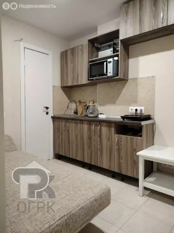 Квартира-студия: Москва, улица Адмирала Макарова, 37к2 (9 м) - Фото 2