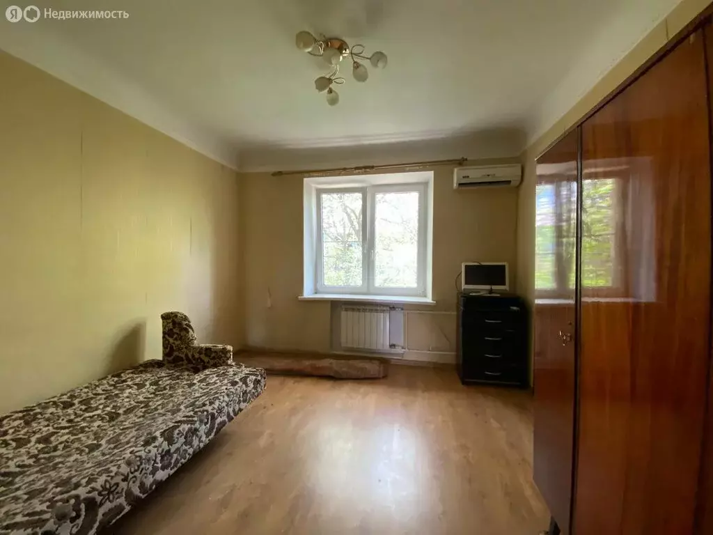3-комнатная квартира: Ростов-на-Дону, Казахская улица, 63 (40.2 м) - Фото 0