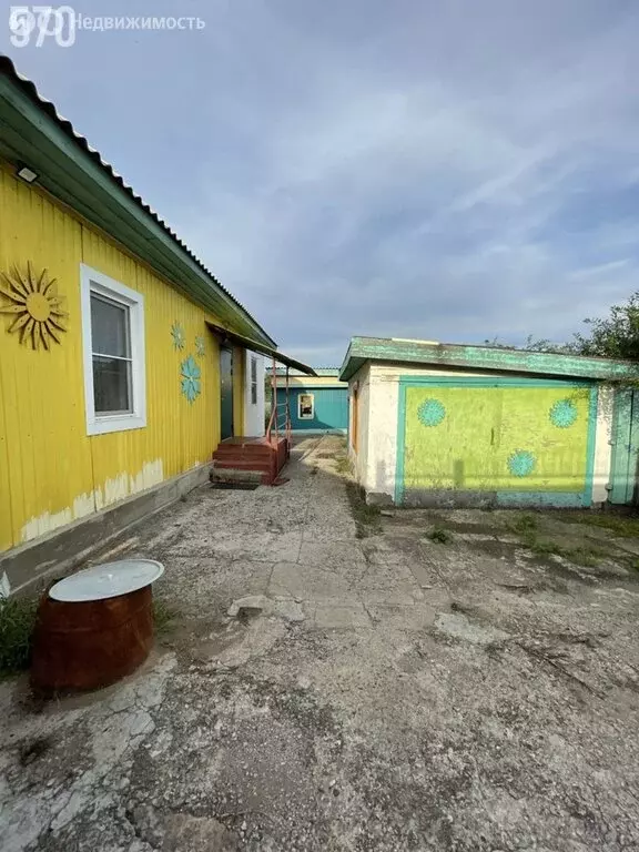 Дом в Усть-Абакан, улица Калинина, 17 (69.7 м) - Фото 0